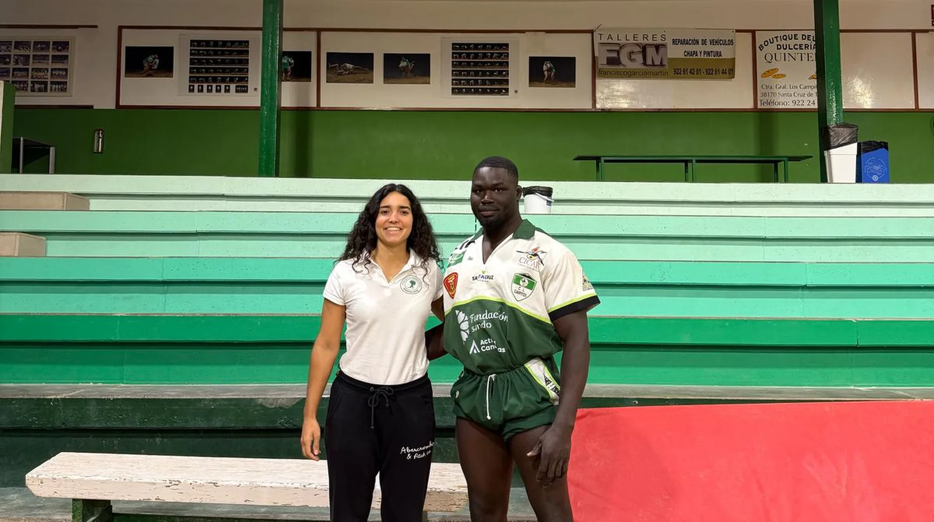 Nutricionista deportiva en Tenerife con un luchador del Club de Lucha Los Campitos